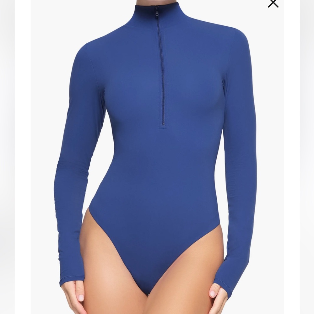 skims fits everybody long sleeve zip up bodysuit